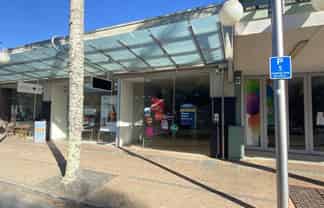 High profile Takapuna retail 