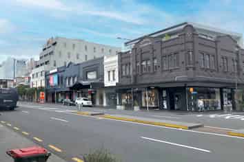 BEST OF THE BEST ON BROADWAY