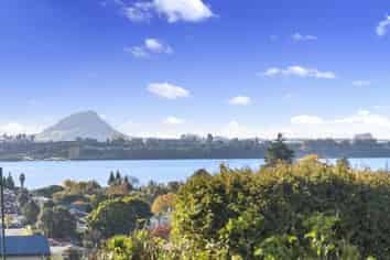 70 Oteki Park Drive, Welcome Bay