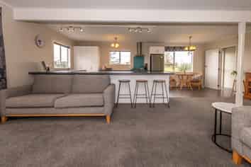 138 Snodgrass Road, Westport