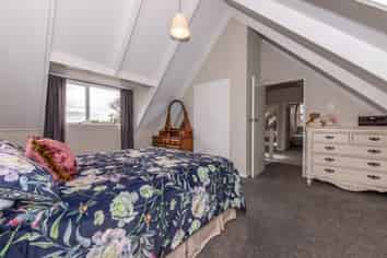 138 Snodgrass Road, Westport