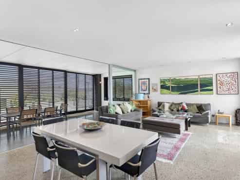 Auckland - Address withheld