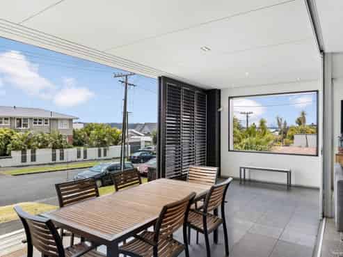 Auckland - Address withheld