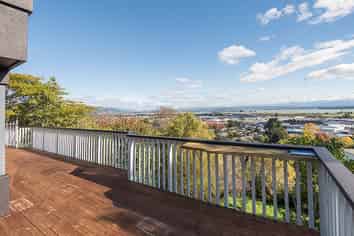 1 Kamahi Way, Tahunanui