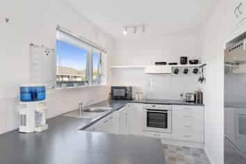 9A Olive Terrace, Paraparaumu Beach