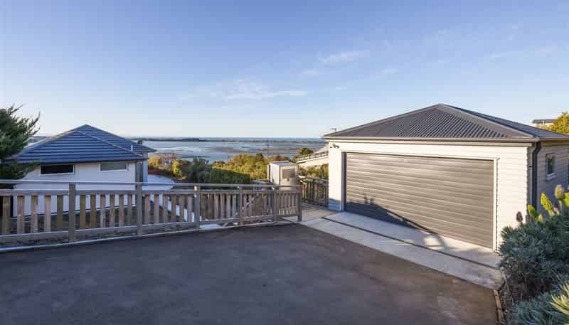 59 St Andrews Hill Road, Mount Pleasant