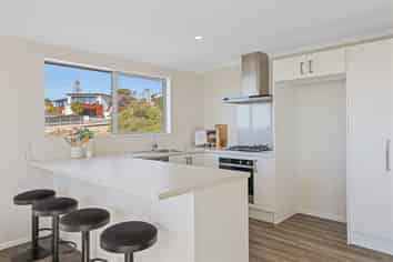 59 St Andrews Hill Road, Mount Pleasant