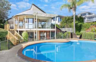 10 De Luen Avenue, Tindalls Beach