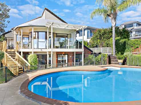 10 De Luen Avenue, Tindalls Beach