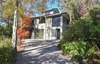 6 Cove Street, Roseneath