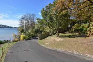 6 Cove Street, Roseneath