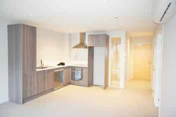 B308/25 Don Mckinnon Drive, Albany