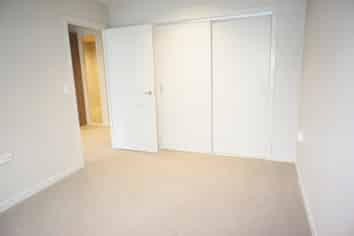 B308/25 Don Mckinnon Drive, Albany