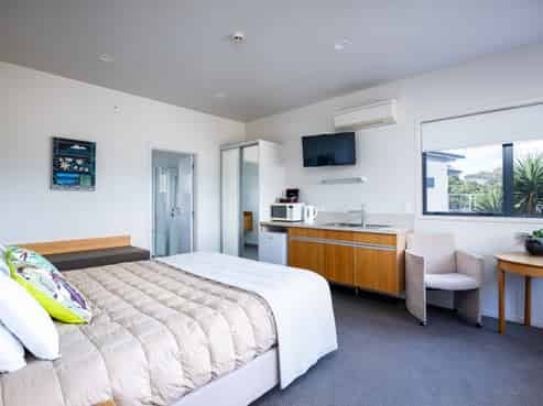 Fantastic Holiday option or Lease.