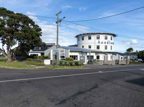 Fantastic Holiday option or Lease.