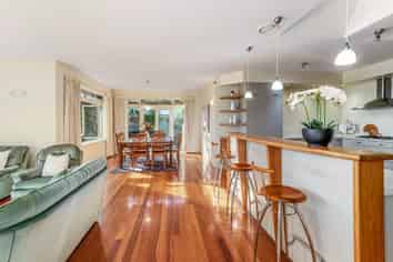 52 Gemini Place, Kawaha Point