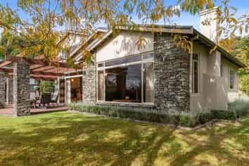 52 Gemini Place, Kawaha Point