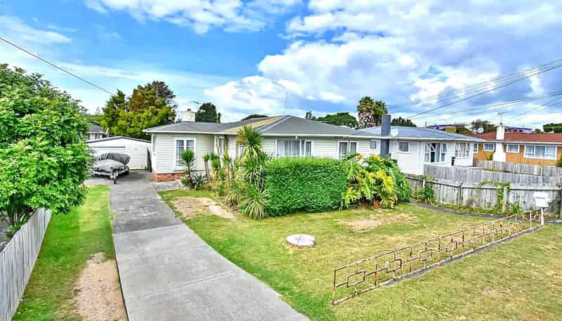 124 Gloucester Road, Manurewa