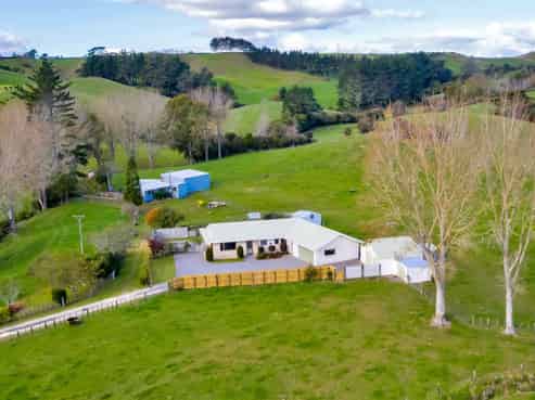 32 Davis Road, Inglewood