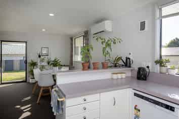 16a Beach Street, Waikouaiti