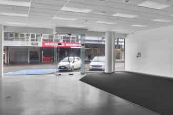 Top CBD Retail with Category A Seismic