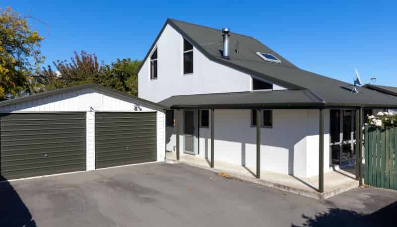 12C Gaylee Place, Redwoodtown