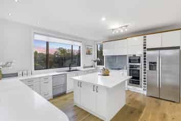 20 Centennial Place, Campbells Bay