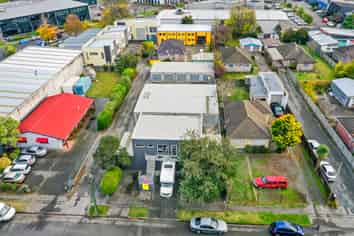 Tidy, Well Appointed Offices