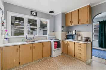 14 George Street, Stokes Valley