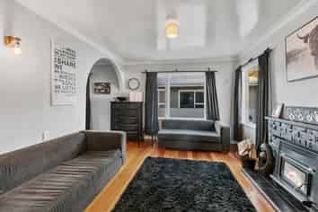 14 George Street, Stokes Valley