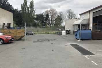 Warehouse with Yard Area