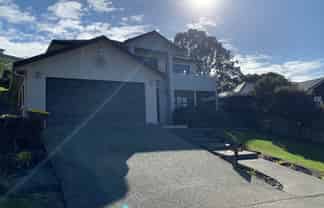 24 Sturm Avenue, Massey