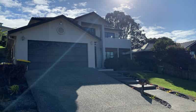 24 Sturm Avenue, Massey