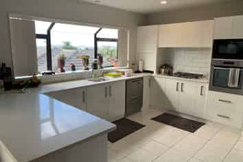 24 Sturm Avenue, Massey