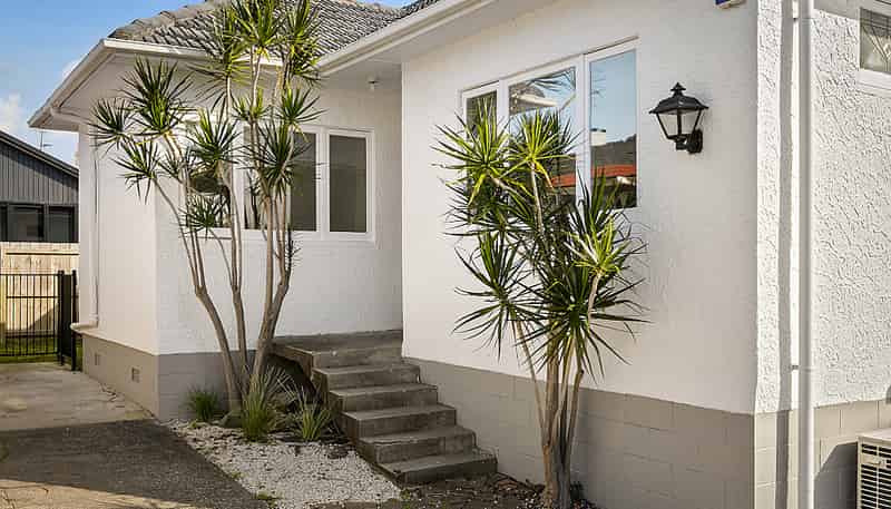 3/56 Te Atatu Road, Te Atatu South