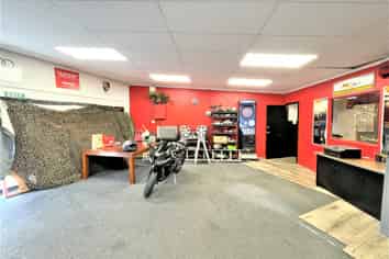 CENTRAL INDUSTRIAL UNIT