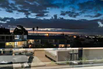 Penthouse, Paora Street, Orakei