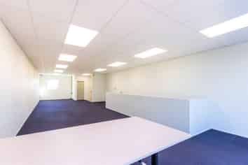 Professional and Affordable office