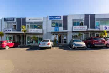 Professional and Affordable office