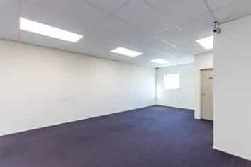 Professional and Affordable office