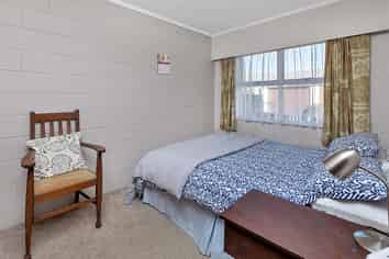 2/127 Kamo Road, Kensington