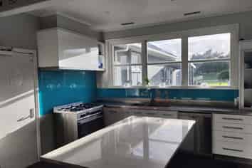 Freehold Going Concern Hotel For Sale In Kakaramea