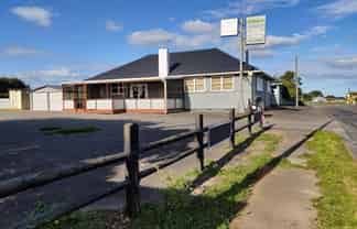 Freehold Going Concern Hotel For Sale In Kakaramea