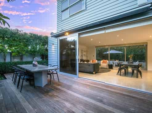 25 St Michaels Avenue, Point Chevalier