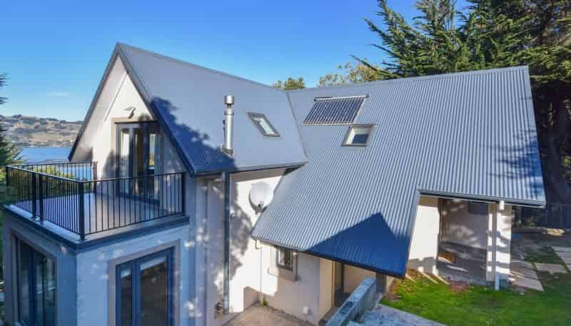 11 Hawk Lane, Saint Leonards