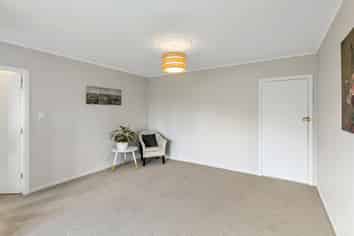 2/37 Guthrie Street, Waterloo