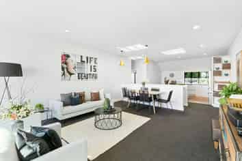 613 Marine Drive, Days Bay