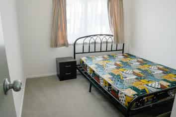 95Q Felton Mathew Avenue, Saint Johns