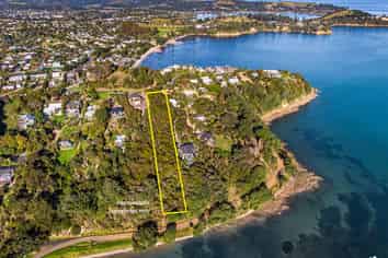 70 The Esplanade, Oneroa