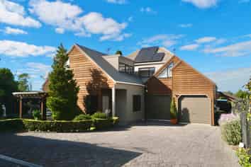 36b Bradbury Road, Botany Downs